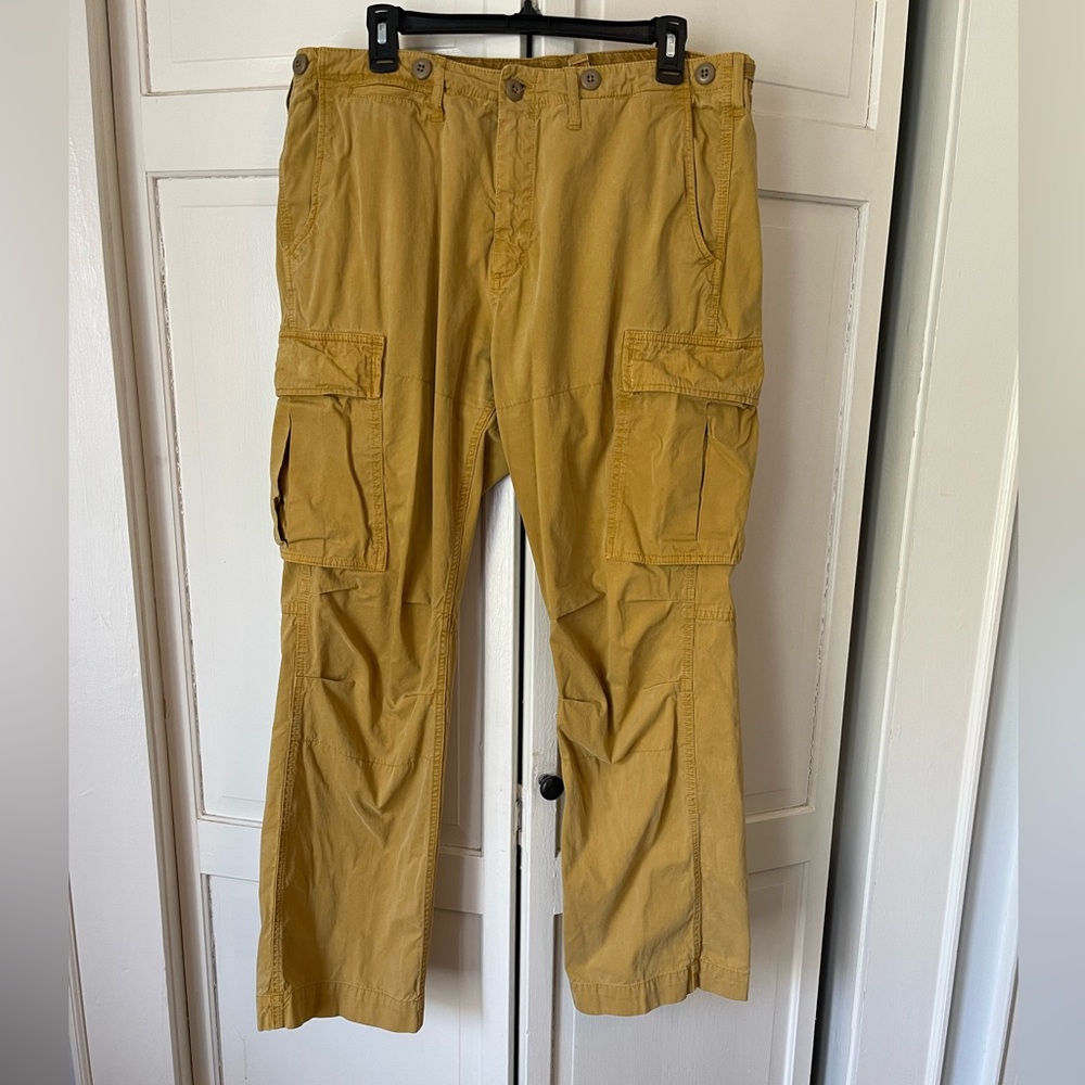 Men's Ochre Cargo Pants